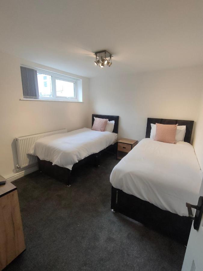 Lovely Refurbished Apartments, Morecambe Promenade Exterior photo